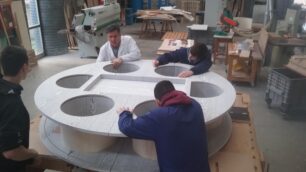 Scuola Meroni Lissone: foto d'archivio di un laboratorio per il Salone del Mobile