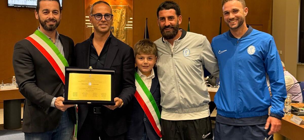 Folgore Caratese mister presidente capitano