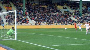 Monza 1912 rigore Pessina - foto Ac Monza