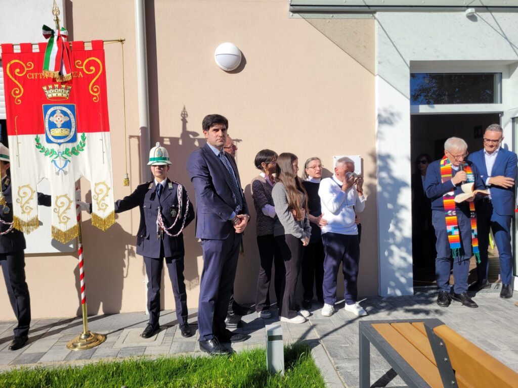 Monza inaugurazione Casa Borgazzi 67 istituzioni