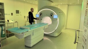 Monza nuova risonanza magnetica macchinario