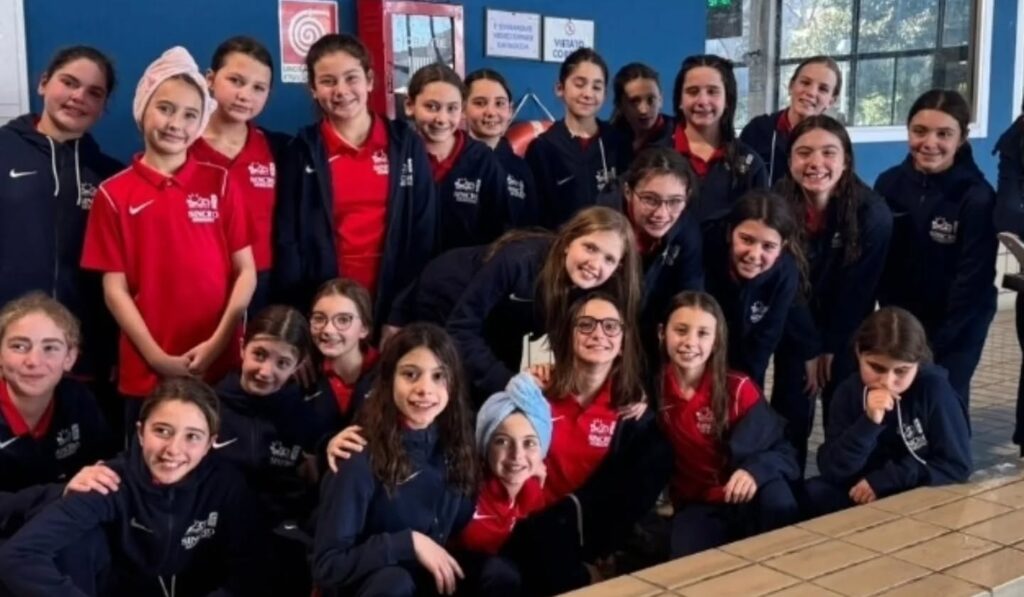 Seregno Nuoto artistico 2026 gruppo giovanile sincronette