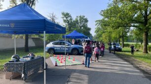 Stand della Polizia al Parco di Monza per la Giornata della Legalità