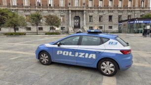 Una pattuglia della Polizia di Stato a Monza