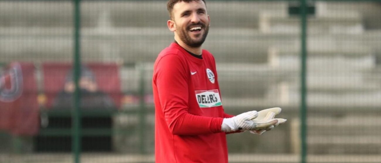 Calcio Eccellenza il portiere Brambilla Luca del Vis Nova Giussano