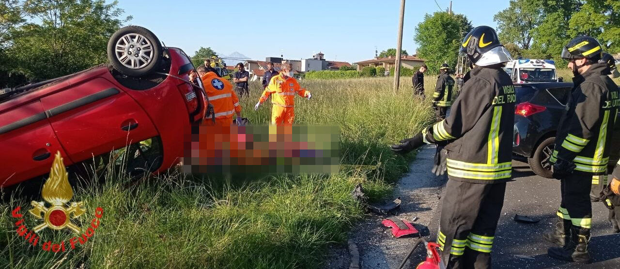 Incidente Besana Brianza auto fuoristrada