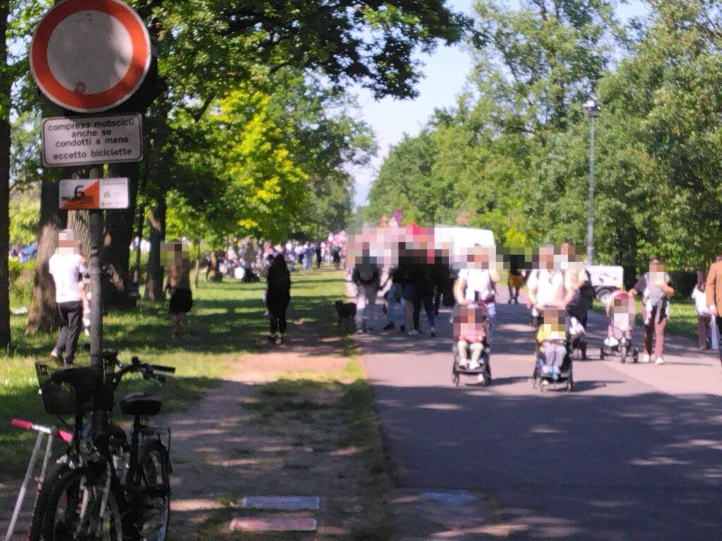 Monza polizia locale controlli 1 maggio parco viale Mirabello
