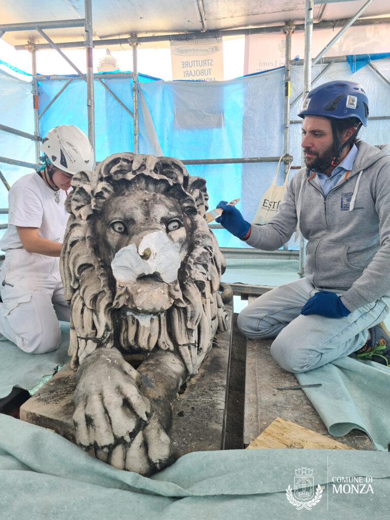 Monza ponte dei Leoni dannoe e lavori restauro - foto Comune di Monza