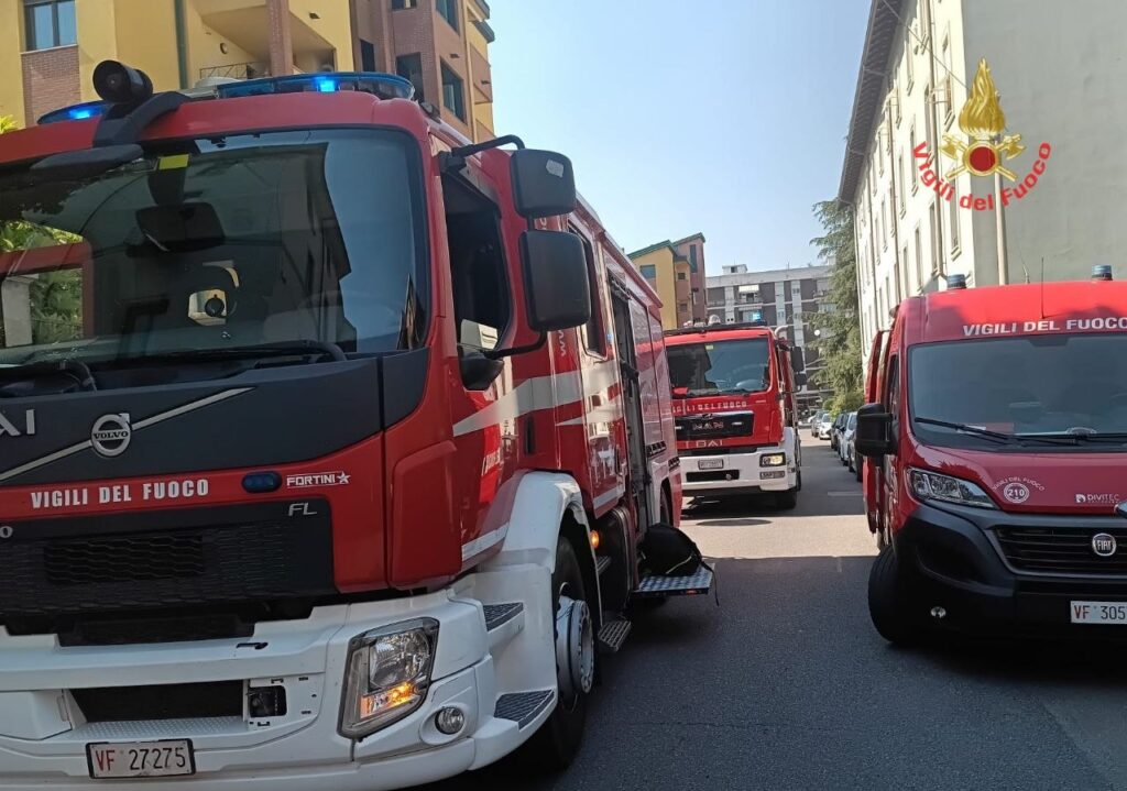 Monza vigili del fuoco - foto Vigili del Fuoco