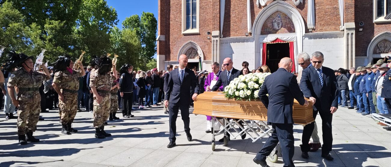Seregno 2026 Polizia locale lutto Felice Buzzi funerale
