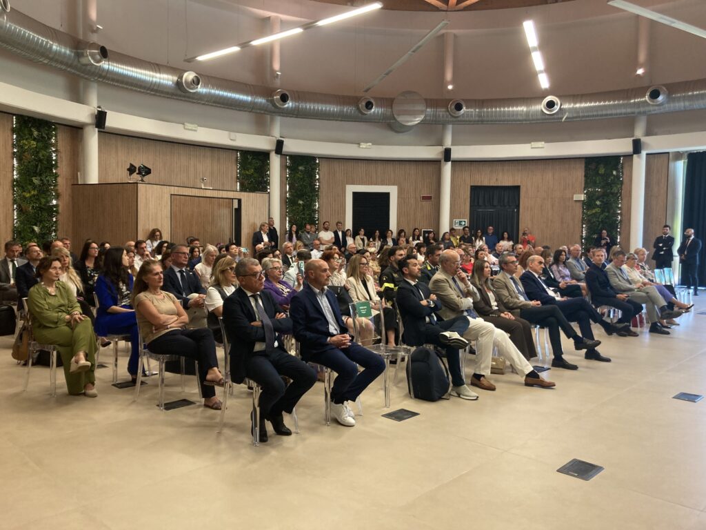Scuola Provincia Sponsorizziamo Brianza pubblico