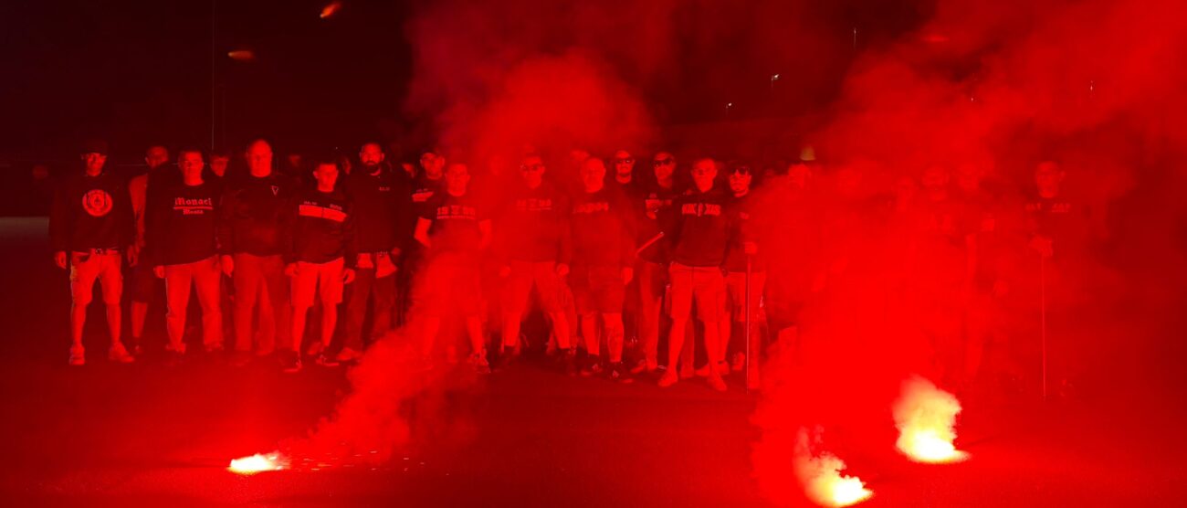 Il raduno della Curva Pieri di Monza prima della partenza per Catanzaro