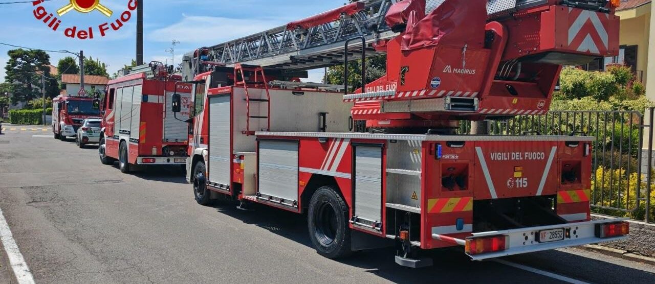 I vigili del fuoco a Usmate Velate
