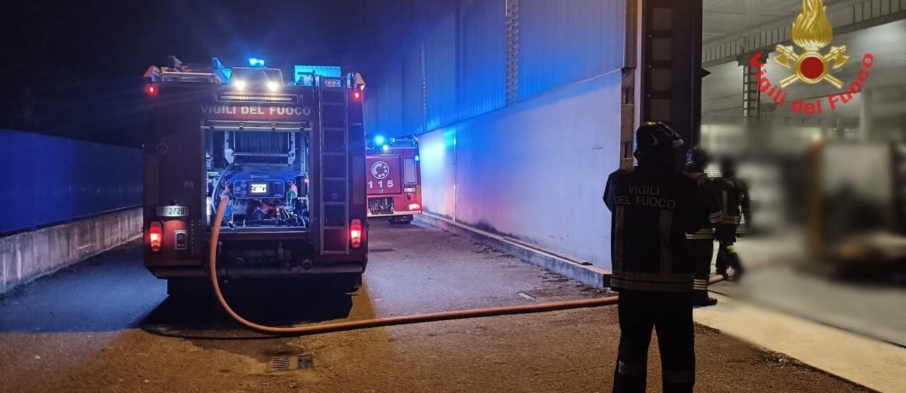 I vigili del fuoco a Misinto