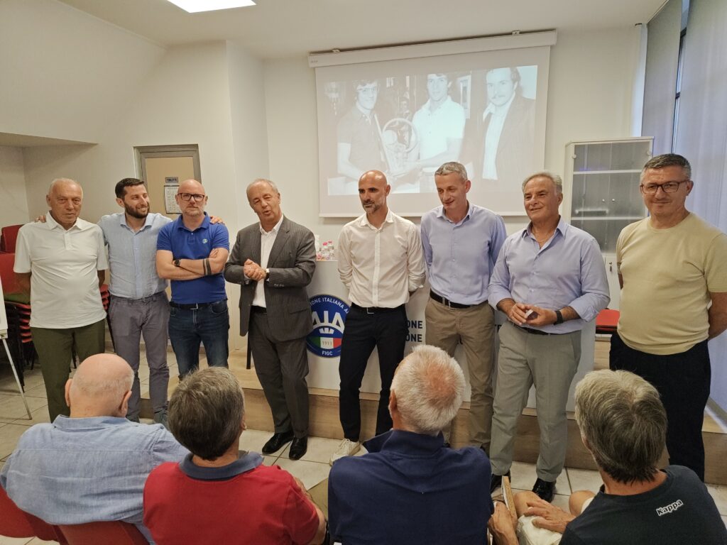 Calcio 2026 Seregno Fbc incontro veterani