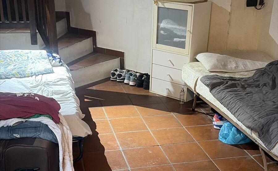 Limbiate dormitorio abusivo