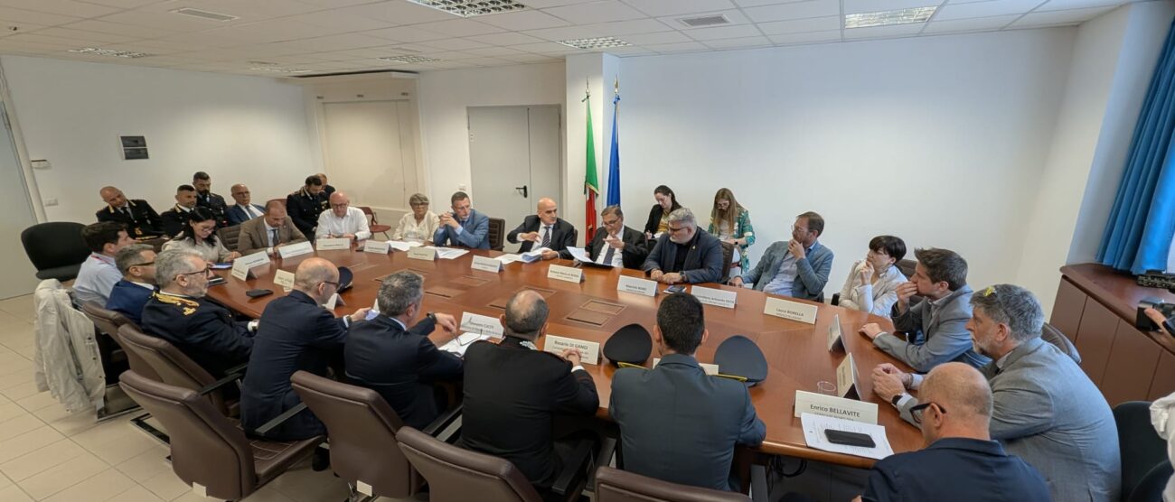 Protocollo stazioni, il tavolo dei firmatari in Prefettura