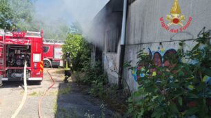 Varedo 2026 vigili del fuoco ex Snia intervento