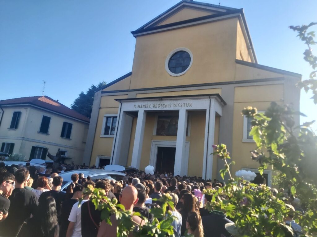 Paderno Dugnano funerale ragazzi vittime incidente Senago