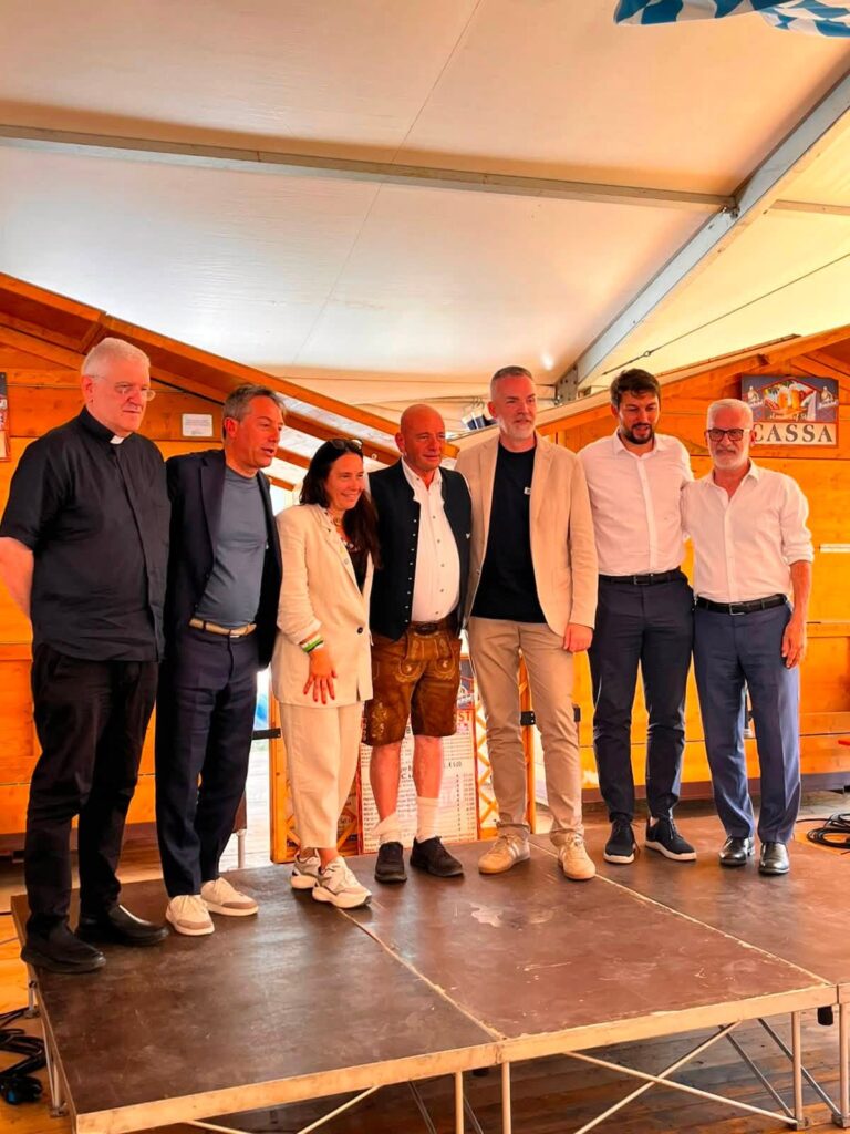 Misinto Bierfest ministro Locatelli