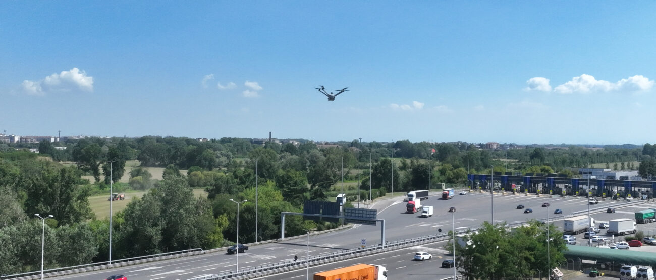 Autostrada A7 Milano Serravalle drone casello