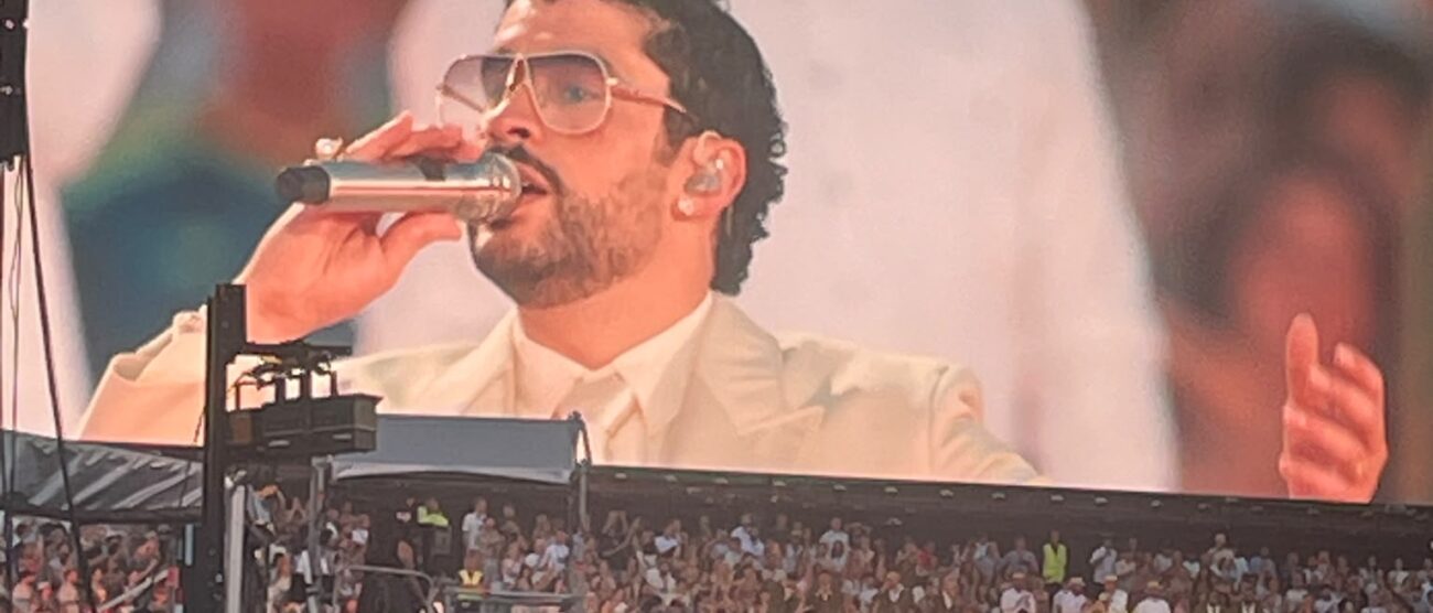 Bad Bunny scherno primo piano