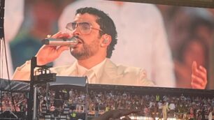 Bad Bunny scherno primo piano