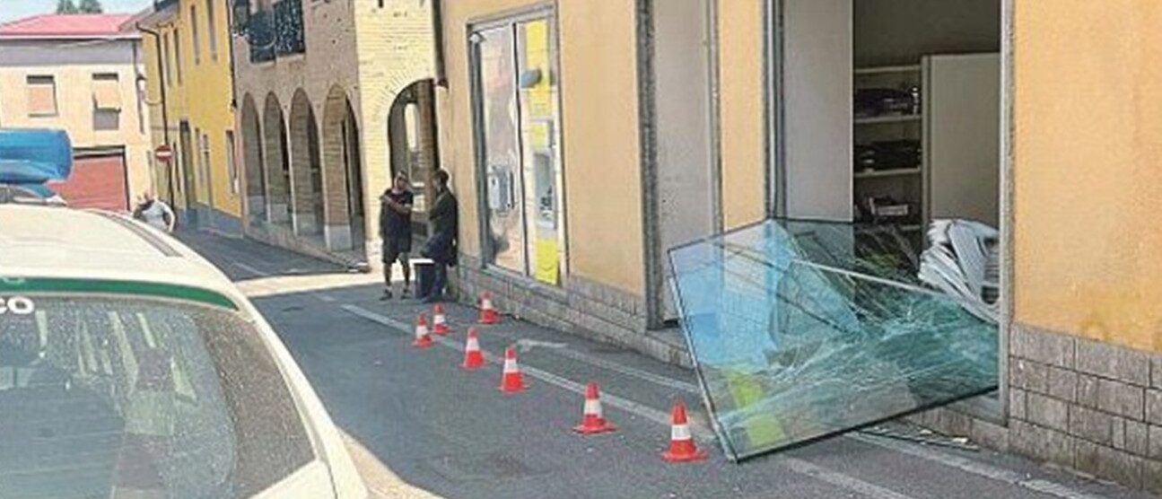 Briosco 2026 ufficio postale incidente