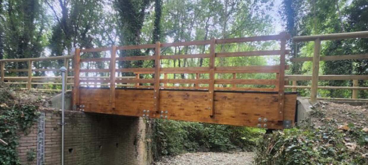 Il ponte sul torrente Garbogera a Limbiate