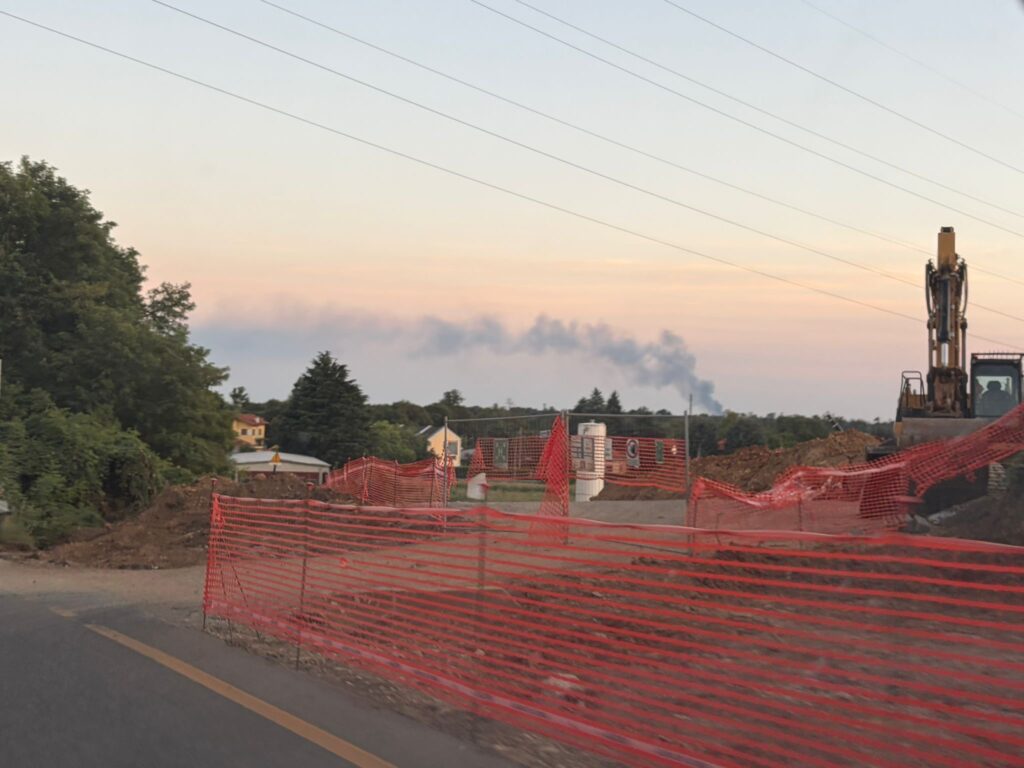 Lesmo colonna fumo incendio Bovisa Milano cantiere pedemontana