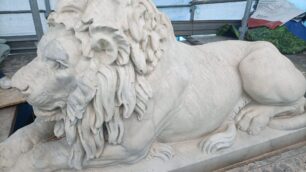 Monza Leone ponte dei leoni muso restaurato