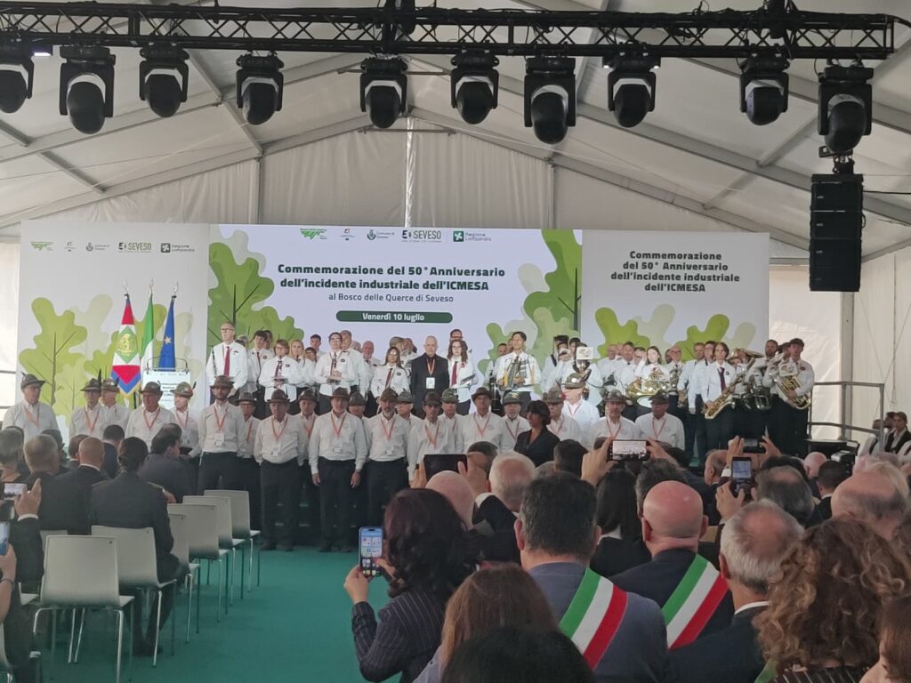 Seveso anniversario 50 anni Icmesa Coro rifugio Seregno