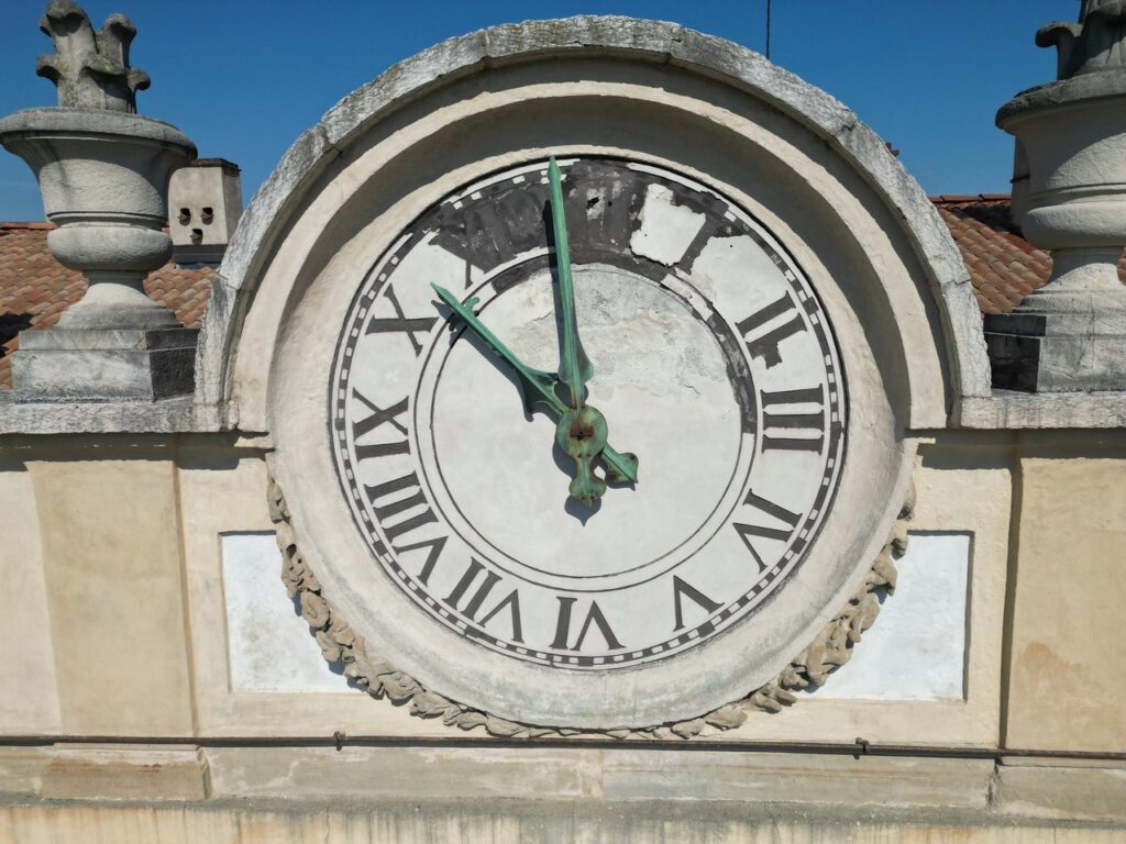 Villa reale Monza orologio sud