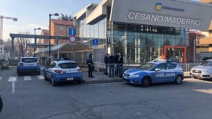 Controlli alla stazione ferroviaria di Cesano
