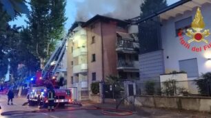 Brugherio incendio quarto piano - foto Vigili del fuoco