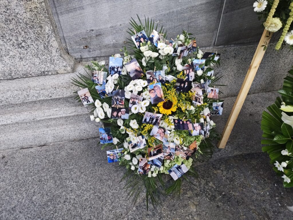 Seregno 2026 incidente aereo Perù funerale Angelucci
