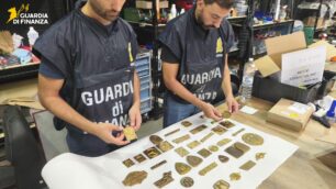 La merce sequestrata dalla Finanza monzese