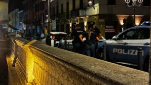 La polizia di Stato in vi Bergamo a Monza