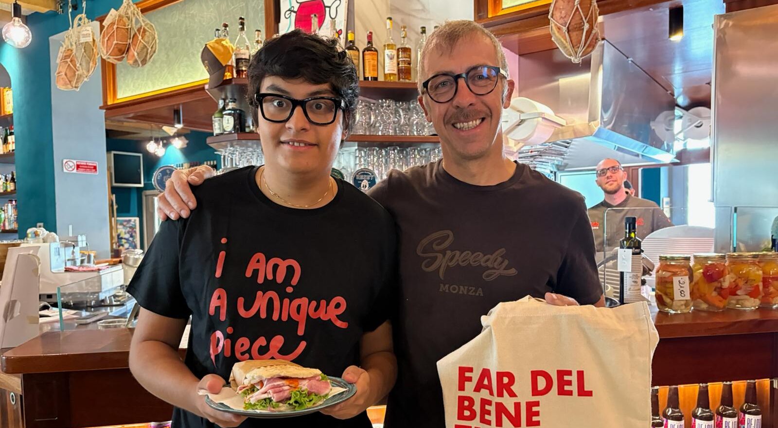 Mattia Morandi con Davide Mignani dello Speedy pub di Monza