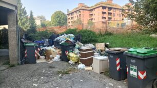 Monza sgombero ex centro via Tazzoli