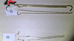 Alcuni dei gioielli sequestrati