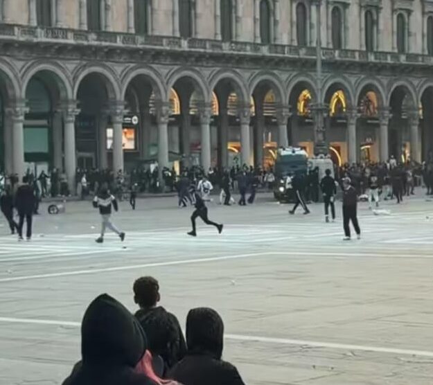 Scontri Milano piazza Duomo Tiktok